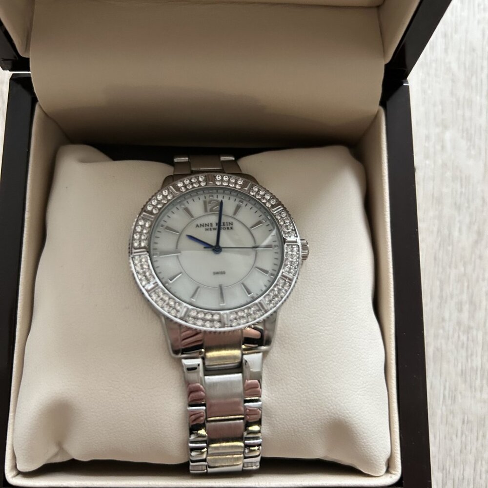 Anne Klein Women's Silver Crystal-Accent Bracelet Watch - Silver/White